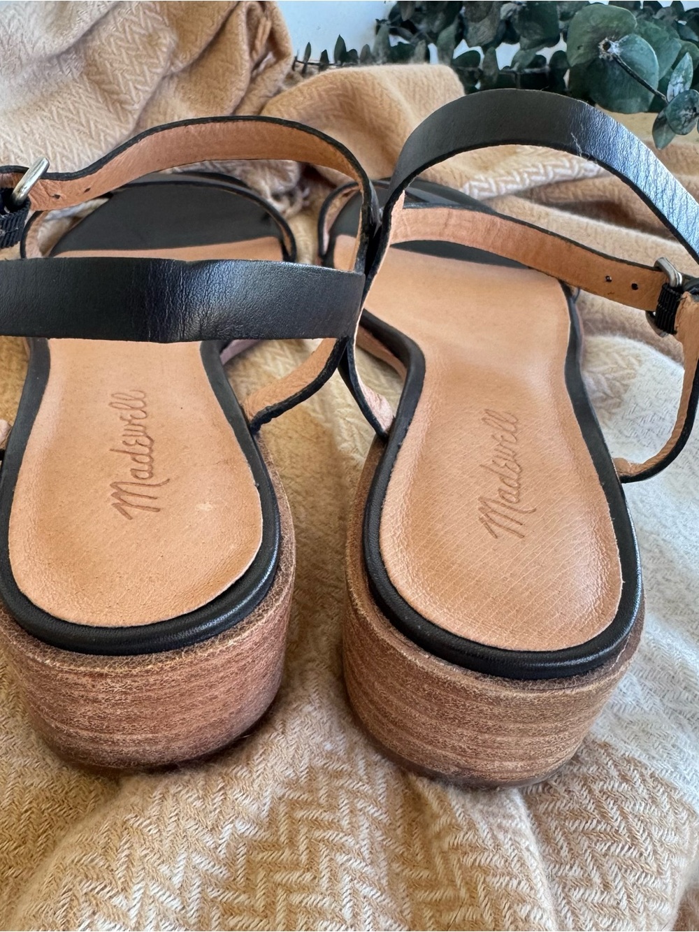 Madewell The Louise Black Leather Strappy Sandals 1.5” Block Heel Size 9 - Picture 5 of 7